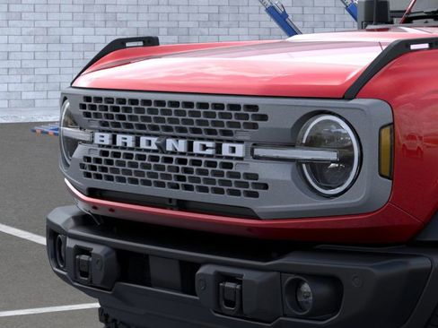 New 2025 Ford Bronco Badlands image 19