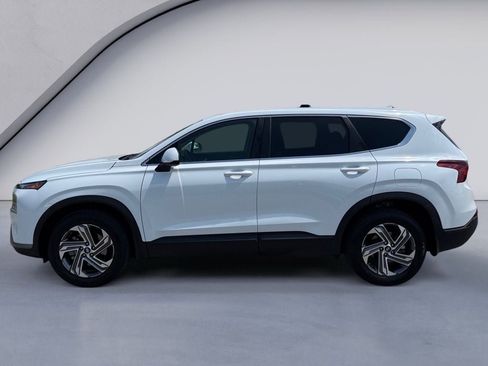 Used 2023 Hyundai Santa Fe SE FWD image 2