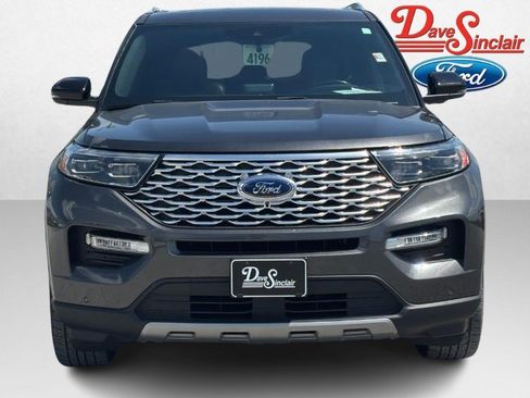 Used 2020 Ford Explorer Platinum w/ Premium Technology Package AWD/4WD image 2