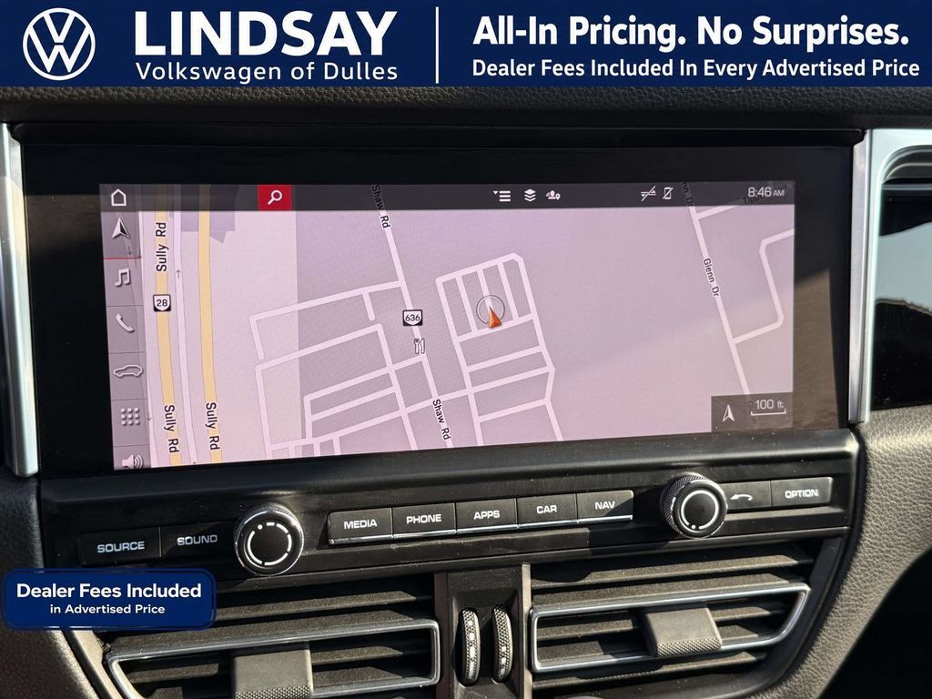 Used 2021 Porsche Macan AWD/4WD image 14