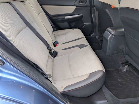 Used 2016 Subaru Crosstrek 2.0i Premium AWD/4WD image 18