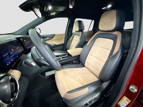 New 2026 Chevrolet Equinox ACTIV w/ LPO, Floor Liner Package AWD/4WD image 23