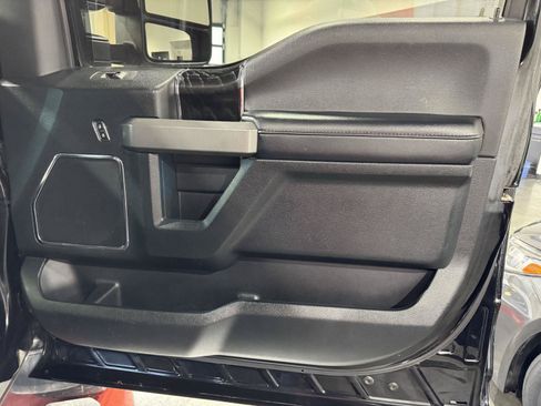 Used 2019 Ford F250 Platinum w/ Platinum Ultimate Package AWD/4WD image 21