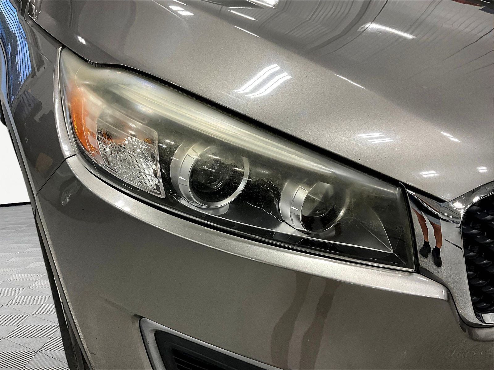 Used 2016 Kia Sorento LX AWD/4WD image 32