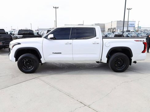 Used 2022 Toyota Tundra SR5 w/ TRD Off-Road Premium Package image 3