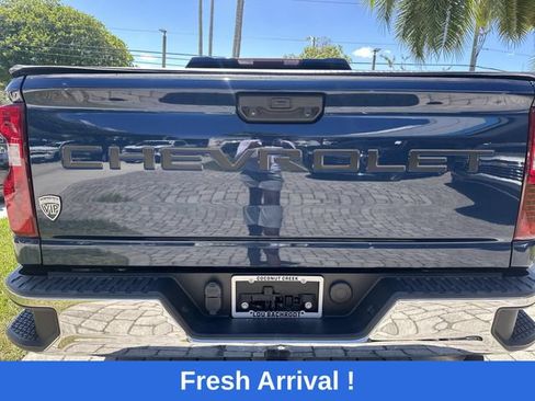Used 2022 Chevrolet Silverado 2500 LT w/ Convenience Package AWD/4WD image 10