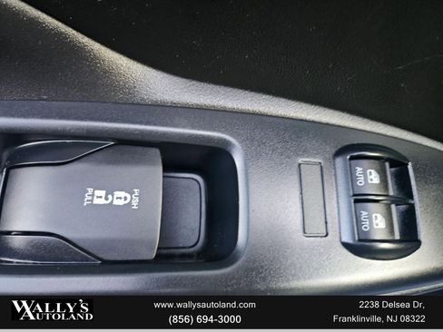 Used 2019 RAM ProMaster City Tradesman SLT image 16