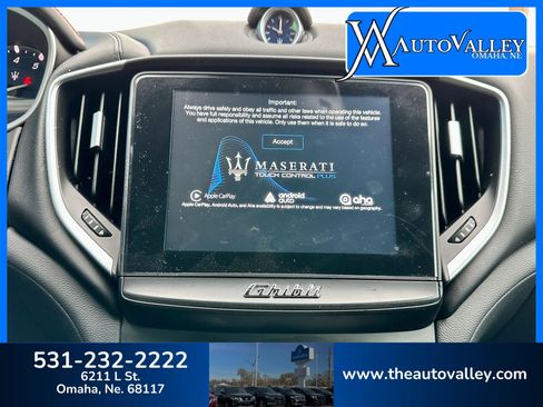 Used 2017 Maserati Ghibli S Q4 AWD/4WD image 39