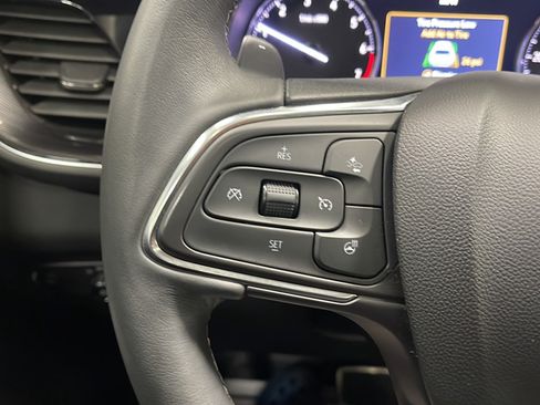Used 2023 Buick Envision Essence w/ Sport Touring Package AWD/4WD image 6