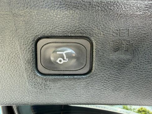 Used 2019 Ford Edge SEL w/ Equipment Group 201A AWD/4WD image 33