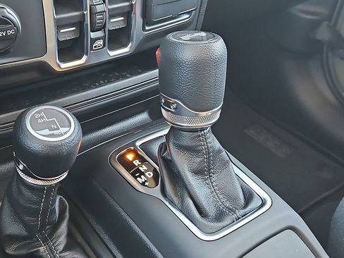 New 2026 Jeep Wrangler Sport AWD/4WD image 20