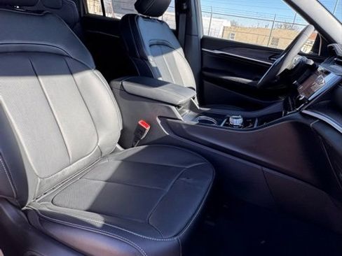 New 2026 Jeep Grand Cherokee L Limited image 14