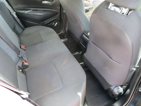 Used 2020 Toyota Corolla SE image 16