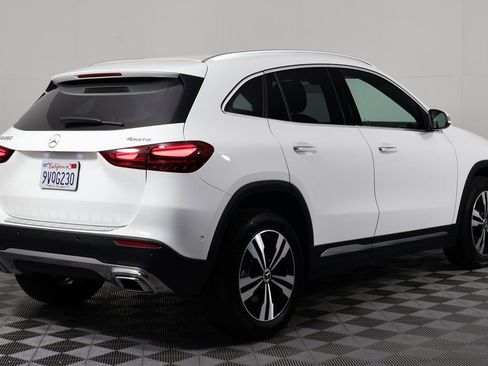 Certified 2026 Mercedes-Benz GLA 250 4MATIC image 4
