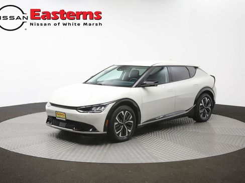 Used 2022 Kia EV6 Wind RWD image 59