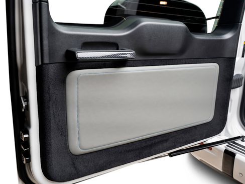 Used 2025 Mercedes-Benz G 580 w/ EQ Technology image 62