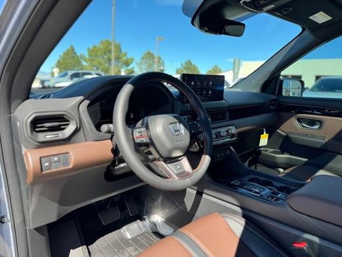 New 2026 Honda Pilot TrailSport image 13