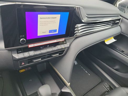 New 2026 Toyota Camry SE w/ Convenience Package image 14