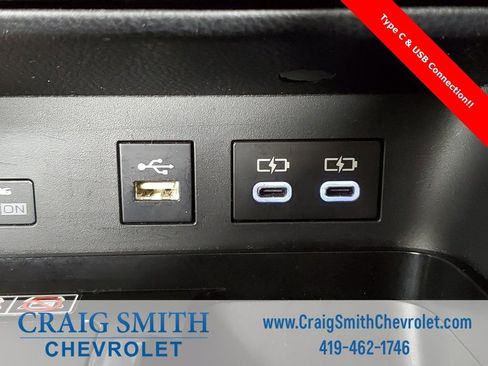 Used 2025 Toyota Camry LE image 6