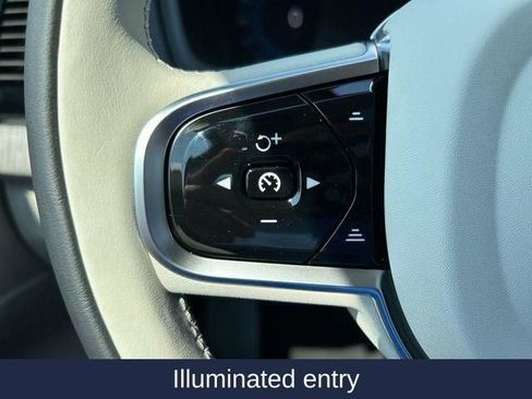 New 2025 Volvo XC90 T8 Plus w/ Protection Package Premier AWD/4WD image 27