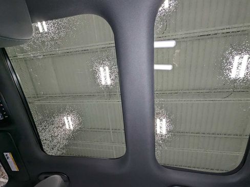 Certified 2025 Mercedes-Benz GLA 250 4MATIC image 16