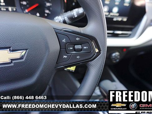 New 2026 Chevrolet Trax LS image 27