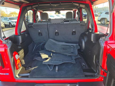 Used 2024 Jeep Wrangler Sahara w/ Technology Group image 19