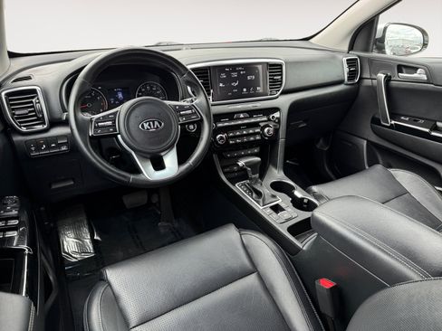 Used 2020 Kia Sportage EX w/ EX Technology Package FWD image 15