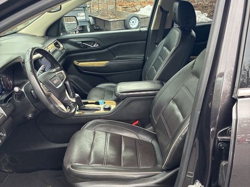 Used 2018 GMC Acadia Denali w/ Technology Package image 5