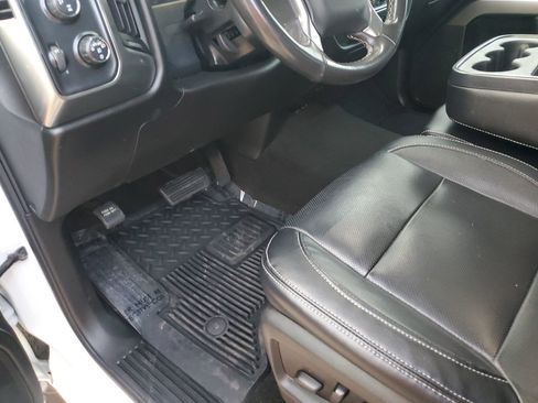 Used 2018 Chevrolet Silverado 1500 LT w/ All Star Edition image 25