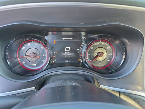 Used 2022 Dodge Charger SXT w/ Blacktop Package image 18