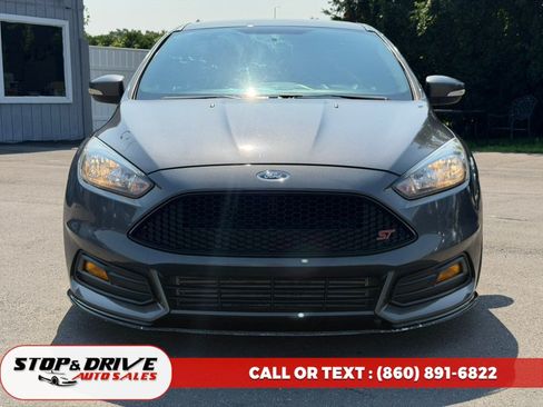 Used 2015 Ford Focus ST FWD image 2