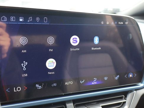 New 2026 Chevrolet Equinox EV LT image 20