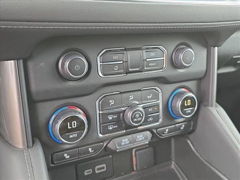 Used 2024 Chevrolet Tahoe LT AWD/4WD image 14