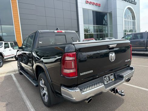 Used 2019 RAM 1500 Laramie AWD/4WD image 7
