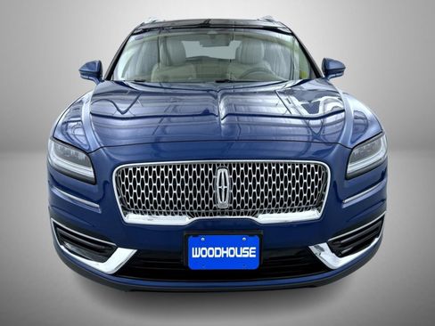 Used 2020 Lincoln Nautilus Reserve AWD/4WD image 2
