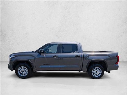 Used 2026 Toyota Tundra SR5 w/ SR5 Convenience Package RWD image 9