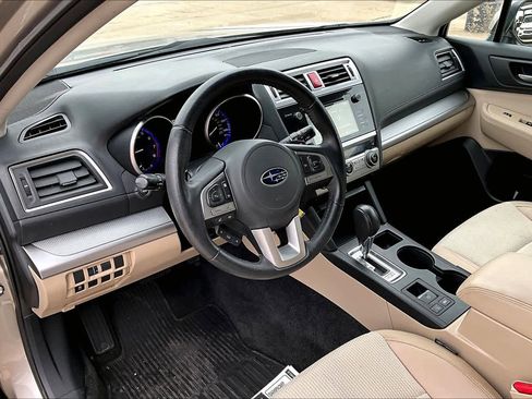 Used 2015 Subaru Outback 2.5i Premium image 14