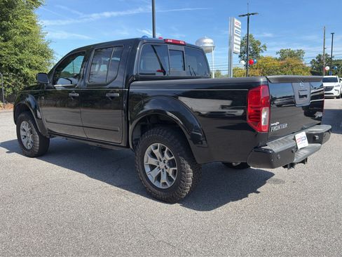 Used 2020 Nissan Frontier SV AWD/4WD image 7