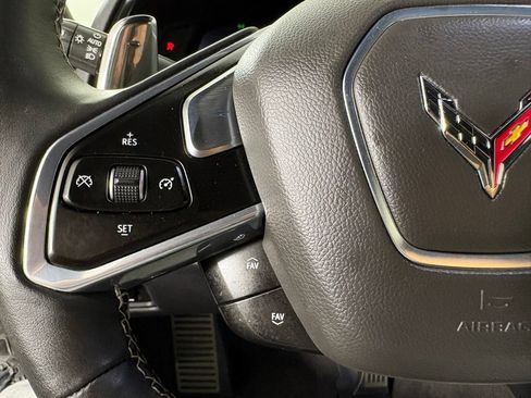 Used 2020 Chevrolet Corvette Stingray Preferred Cpe w/ 2LT Preferred Equipment Group RWD image 28