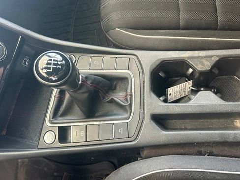 Used 2019 Volkswagen Jetta GLI FWD image 27
