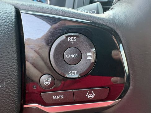 Used 2020 Honda Odyssey Elite image 15
