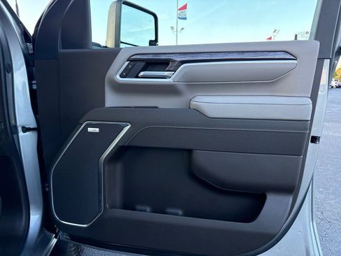 New 2026 Chevrolet Silverado 2500 LTZ w/ LTZ Premium Package image 14