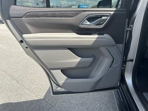 Certified 2022 Chevrolet Tahoe LT w/ LT Signature Plus Package AWD/4WD image 15