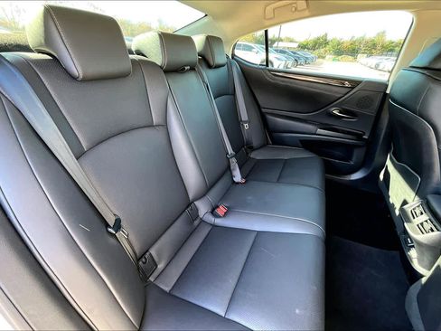 Used 2020 Lexus ES 350 w/ Premium Package image 18