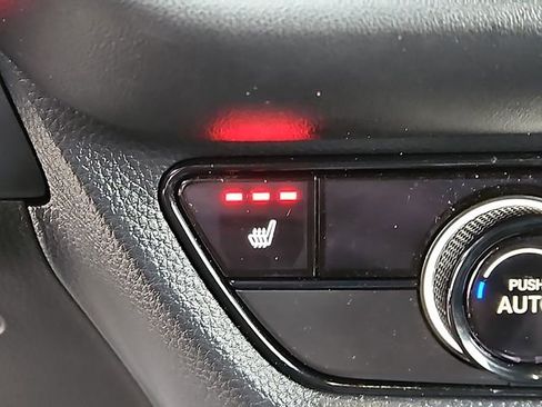 Used 2025 Honda HR-V Sport image 24