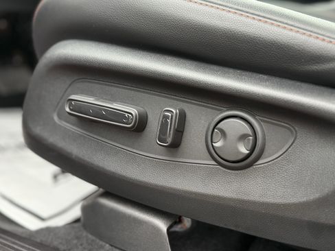 Used 2025 Honda CR-V Sport-L image 29