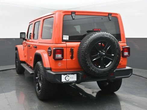 Used 2023 Jeep Wrangler Altitude image 4