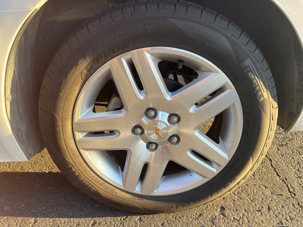 Used 2012 Chevrolet Impala LT FWD image 6