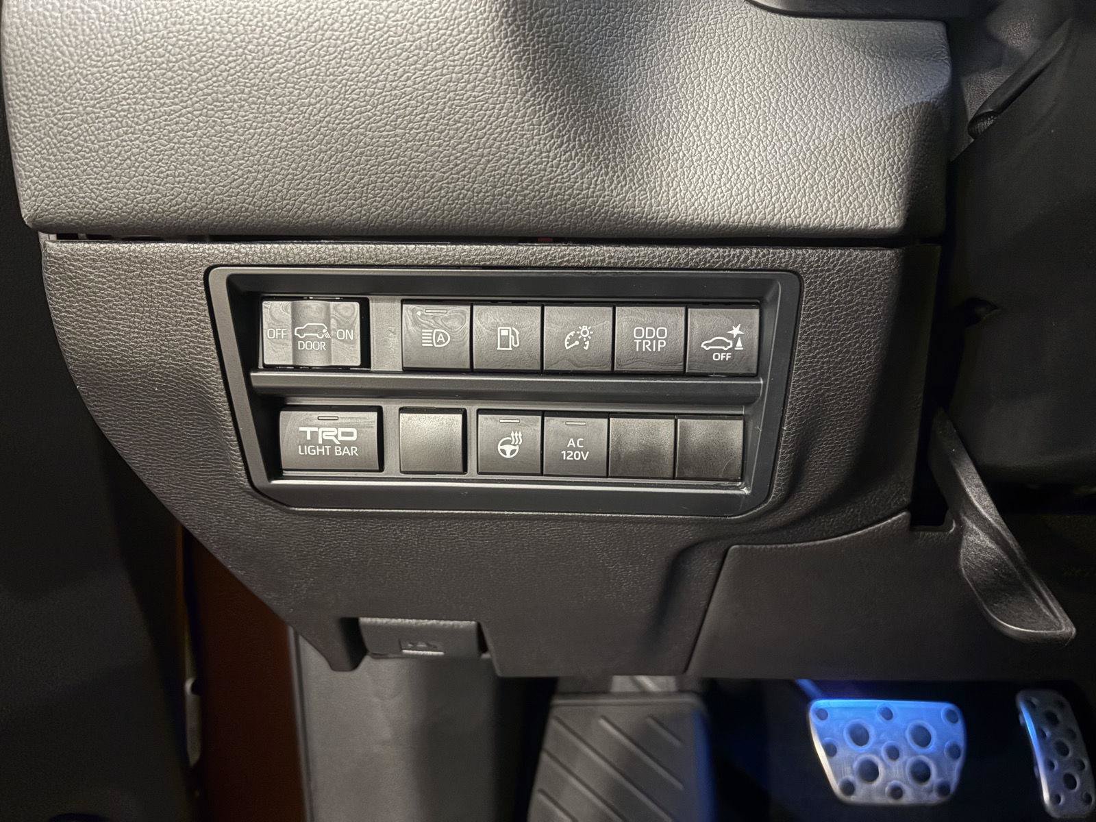 Used 2024 Toyota Sequoia TRD Pro AWD/4WD image 23